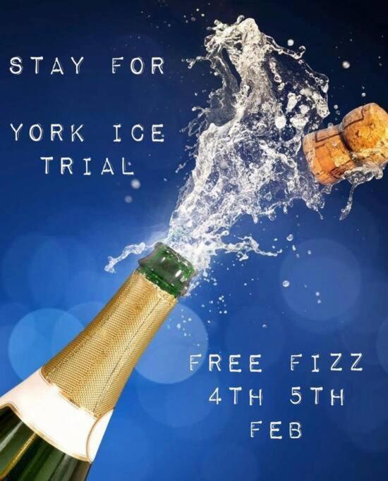 21 The Cocoa Suites York Luaran gambar